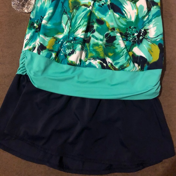 Beautiful One Piece Islander Swim Suit - Picture 5 of 5